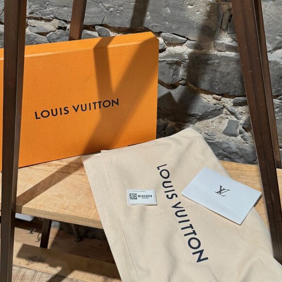 Louis Vuitton Etui Voyage Brown Monogram GM Pouch - Picture 16 of 16